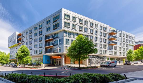 $1,299 / 1br - 548ft2 - Up to $2353 off — Hot Fall Specials, Cool New Apartment! (Event District)63831753177217123
