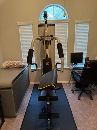 gold gym exercises machine 1