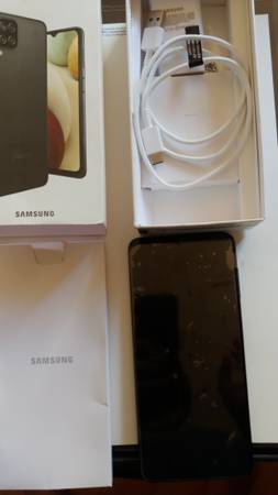 Go Phone Prepaid type Samsung Galaxy A12 new phone with box - OBO 1