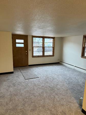 $1250.00 / 1br - 520ft2 - Cozy 1 Bed/1 Bath Unit in Fridley | Available 02/01 | $1350/mo63666897645569122