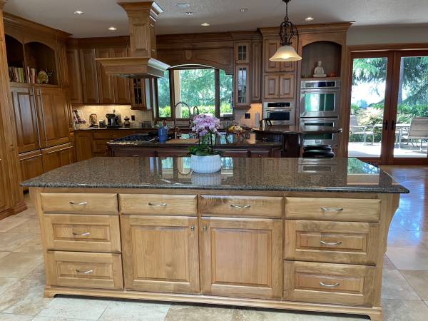 $1,395,000 / 4br - 4575ft2 - WASHINGTON (VANCOUVER)63873333666051121