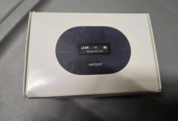 Verizon Jetpack 4g LTE Mobile Hotspot 1