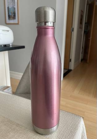 25oz thermos bottle downtown Brooklyn pick up 1