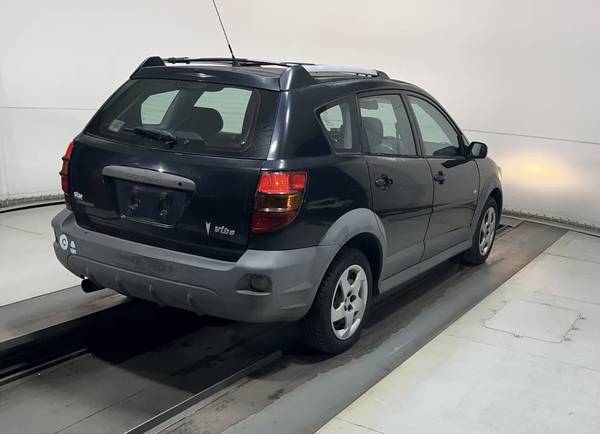 2004 Pontiac Vibe AWD – Reliable & Great on Gas - $2,800 (Rosedale MD)63470259233665122