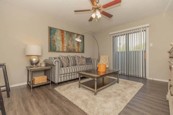 $1,400 / 1br - 1100ft2 - Irving 2nd Chance Apartments (Irving)63796327486979120