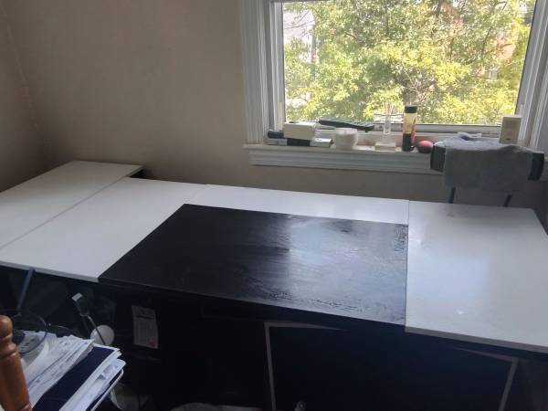 L shaped desk 1