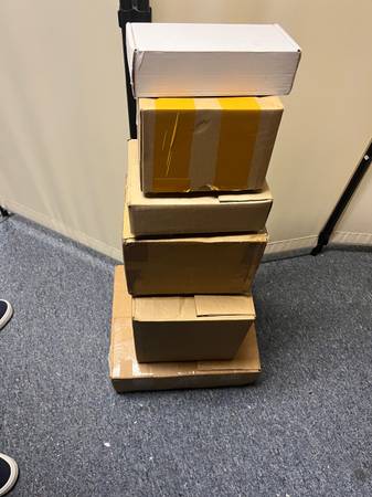 Packaging Service, Small and medium shipping boxes 1