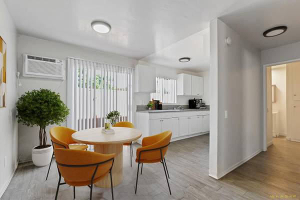 $1,795 / 1br - 720ft2 - SPECIALS ~ Pet-Friendly ~ 1 Bedroom in Winnetka ~ Controlled Access (Canoga Park)63953071405314122