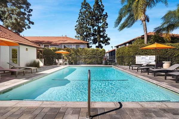 Cable ready, Built-in microwaves, Picnic & grilling area 1