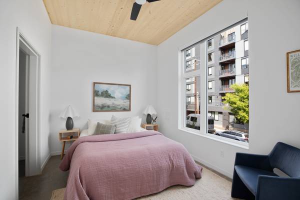 $1,291 / 1br - 476ft2 - View, Cable Ready, Electronic Thermostat (3325 N Michigan Ave, Portland, OR)63842022484225123