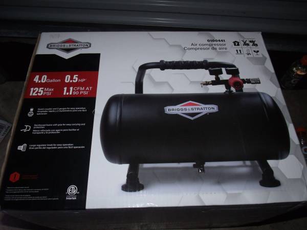 New Briggs & Stratton 4-Gallon Air Compressor 1