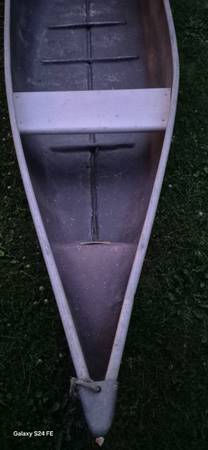 12 ft Fiberglass Canoe - $325 (East Bridgewater)63439152803459122