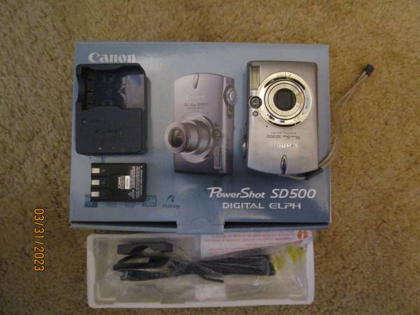 Canon Digital Camera Kit (for repair or parts only) 1