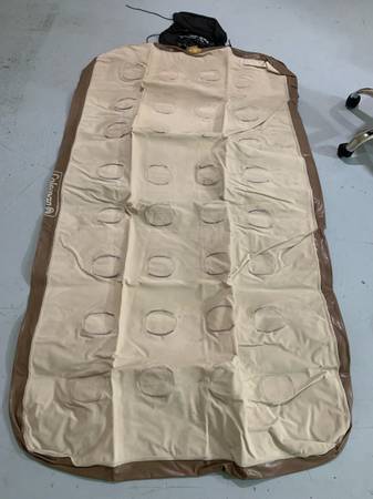 Inflatable bed 1
