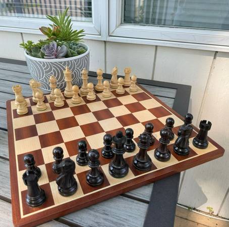Chess set + board 1