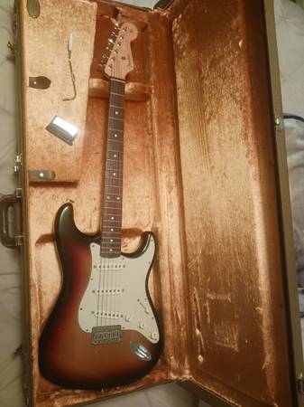 Fender 62' AVRI Stratocaster 1
