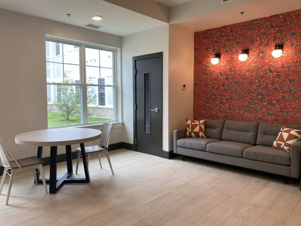 $3,750 / 2br - 863ft2 - Pre-Lease Our Spacious 2BR Accessible Apartment for August 2026! (Amherst)64017046893187122