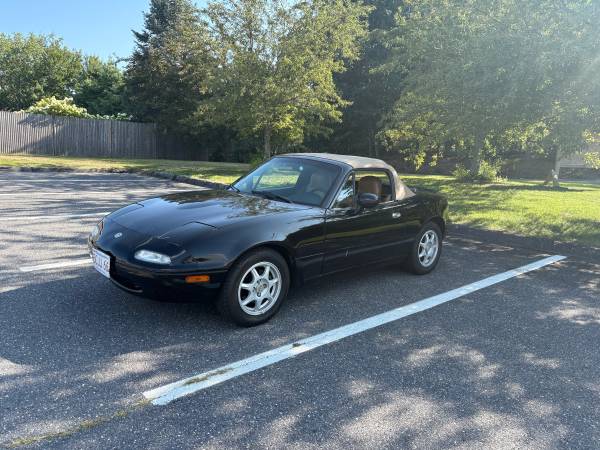 Mazda Miata - $7,750 (Littleton)63469620748801121