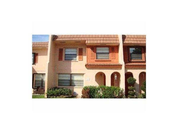 $2,375 / 2br - $2375 AWESOME 2B/2.5B IN VALENCIA VILLAGE (DAVIE)64002014372099121