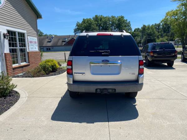 2006 FORD EXPLORER 3rd row drives great! - $3,850 (Ravenna)63435948520323123