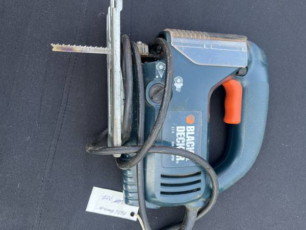 Black & decker jigsaw 1