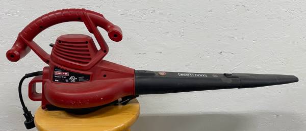 Craftsman 3 in 1 electric leaf blower/vacuum/mulcher 1