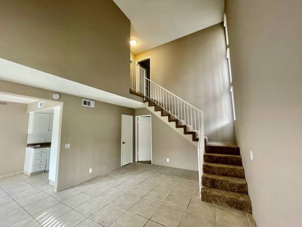 $2,295 / 3br - La Quinta 3 Bedroom Townhomes - Near Old Town - Recreation Center (La Quinta, Bermuda Dunes, Indio, Palm Desert)63668353905793123