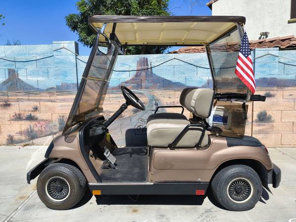 Golf Cart** Yamaha **Like New*** Very Nice*** Sharp 1