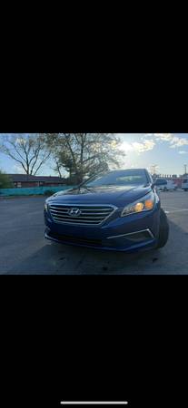 2016 Hyundai Sonata SE (Totalmente equipado) - $6,450 (Falls Church, VA)636185278233611215