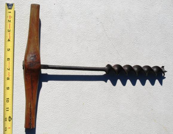 Primitive Hand Drill Beam Farm Tool, Antique Rustic Barn Auger 1