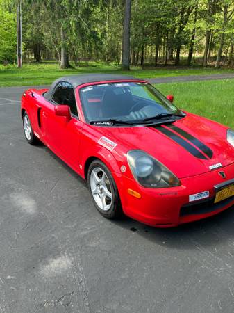 2000 TOYOTA MR2 SPIDER - $9,500 (Albertson)63654718729985124
