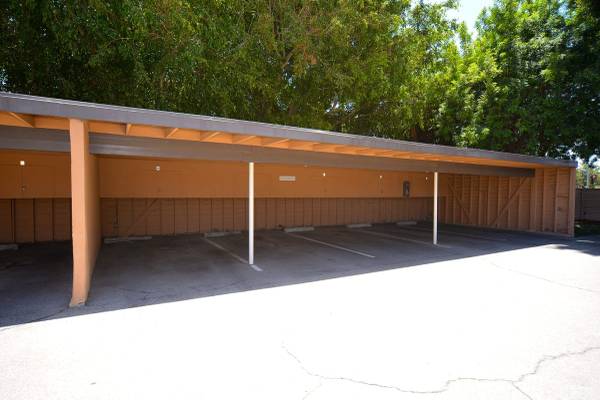 $1,950 / 1br - 535ft2 - Gated Community, Heated Pool, Special $500.00 Look and Lease (701 N. Mobil Ave, Ventura County, CA)63800711709571124