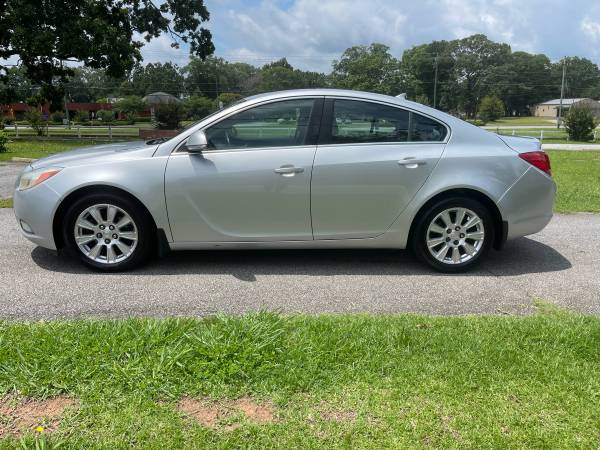 Buick Regal 2013 **Super Limpio** Conduce Excelente** - $4,500 (Morrow)63621191302019120