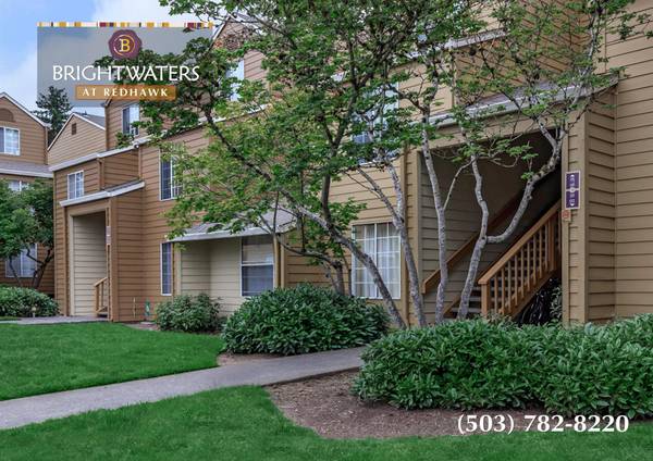 $1,895 / 2br - Business Center, Wood Burning Fireplace + 2 Bed Apt + in Unit WD Set (Tigard)63831327562497120