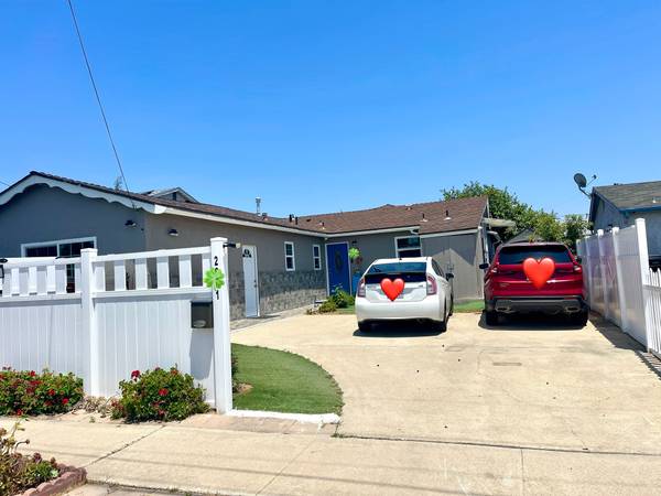 $1,200 / 4br - 160ft2 - $1200 Furnished with a queen bedroom (Linda Vista of  San Diego)63819155404801120