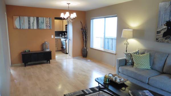 $3,200 / 4br - 4 Bedroom Home in Gated Community (Spanaway)64031309421571123