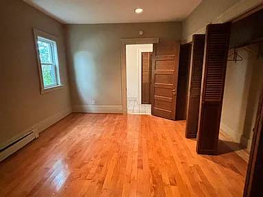 $875 / 1br - Spacious 1BR carriage house with private entrance (Buffalo, NY)63925204307715123