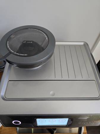 Breville Oracle Touch Espresso Machine - $1,80063470449171329123