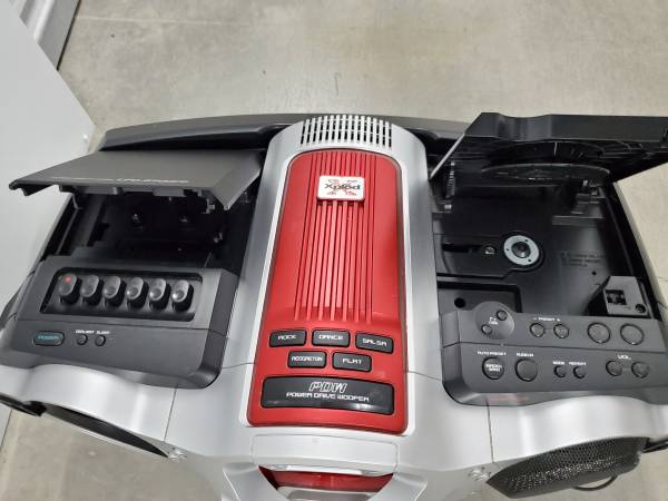 Radios Sony Boombox Xplod AMFM CD Player Tape Player IPOD MP3 - $100 (Pembroke Pines)63471413920003121