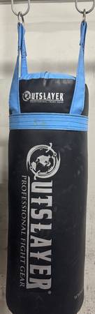 PUNCHING BAG Outslayer Professional Fight Gear 1