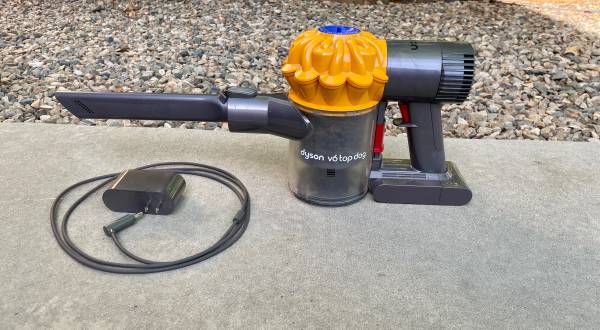 Dyson handheld vacuum 1