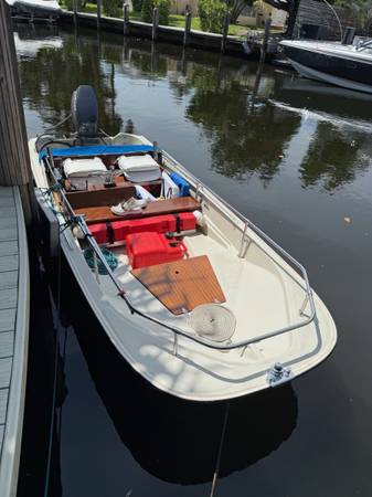 Boston whaler 15 SS  1983 1