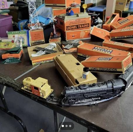 Vintage Lionel Train Collection (1940s/1950s) 1