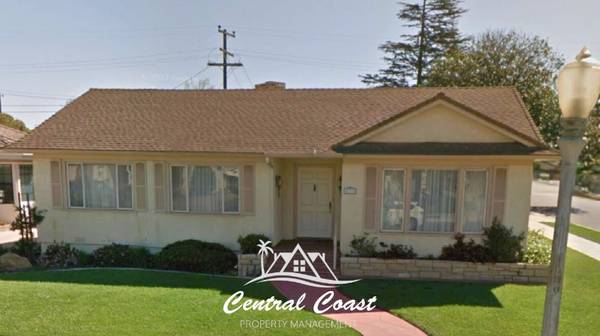 $4900.00 / 5br - Casa unifamiliar de 5 dormitorios/2 baños en Santa Maria - Disponible 8/1 - $490063663836226305120