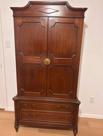 Antique bedroom set 1