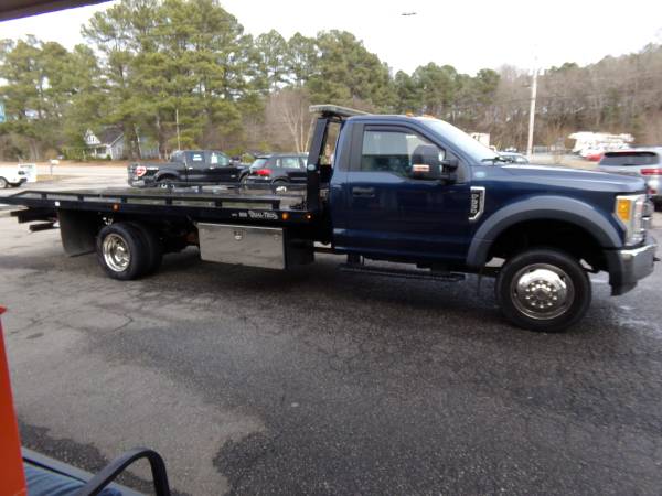 2017 Ford F-550 XLT ROLLBACK/ - Photo 11