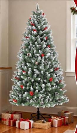 7ft Christmas Tree 1