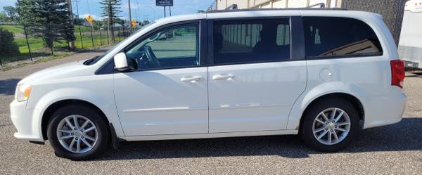 2013 Dodge Grand Caravan SXT - $6,000 (Lakeville)63481045796353123