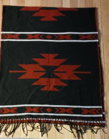 Pretty 68" warm Black-Red Reversible scarf w/fringe-Aztec designs-A++! 1