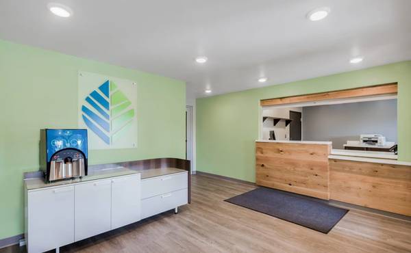 $1,599 / 1br - ¡Actúa rápido! Disponibilidad limitada - Sin contrato, sin depósito (991 E Lake St, Addison, IL)63898473752323124